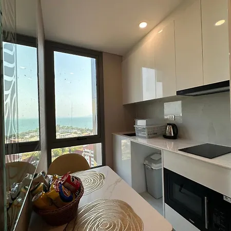 Copacabana Beach X Monthstayz Thailand Jomtien Beach Room photo