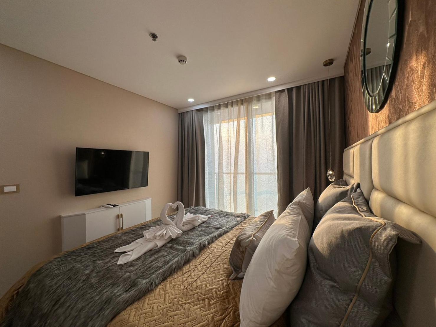 Copacabana X Monthstayz Thailand Jomtien Beach